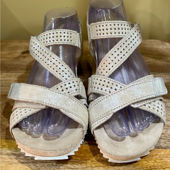 EUC Josef Seibel “Krystal” Comfort Sandal; Spirit of Nature Collection Sz 37/6.5 - Picture 2 of 13